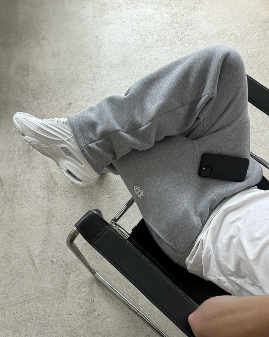 Essential Sweatpants